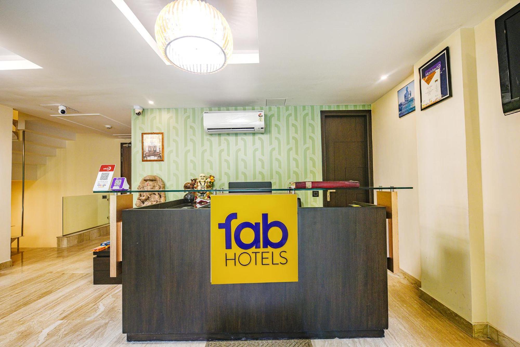 Fabhotel Aashraye New Delhi Exterior photo