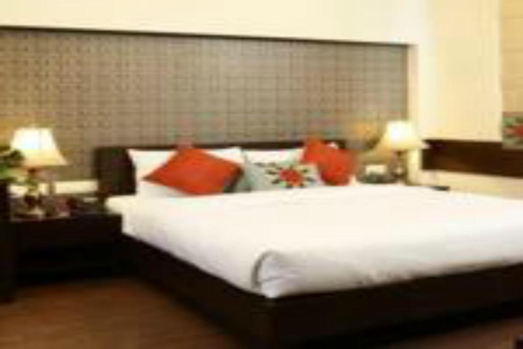Fabhotel Aashraye New Delhi Exterior photo