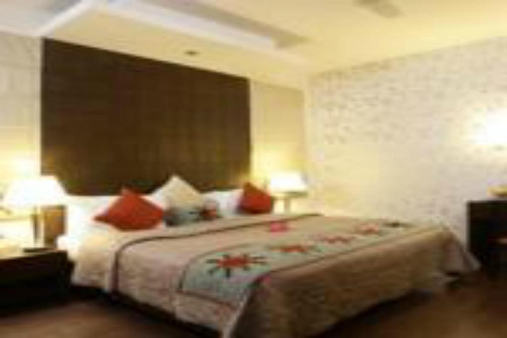 Fabhotel Aashraye New Delhi Exterior photo