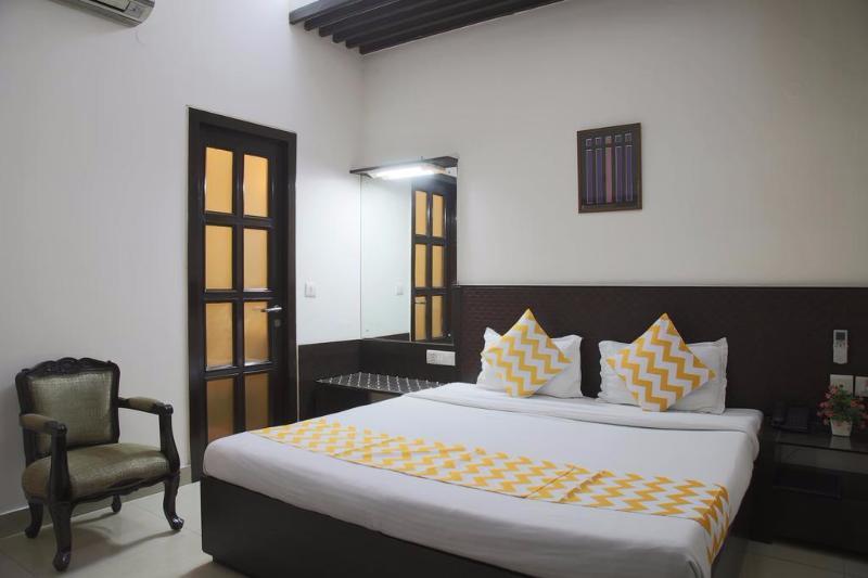 Fabhotel Aashraye New Delhi Exterior photo